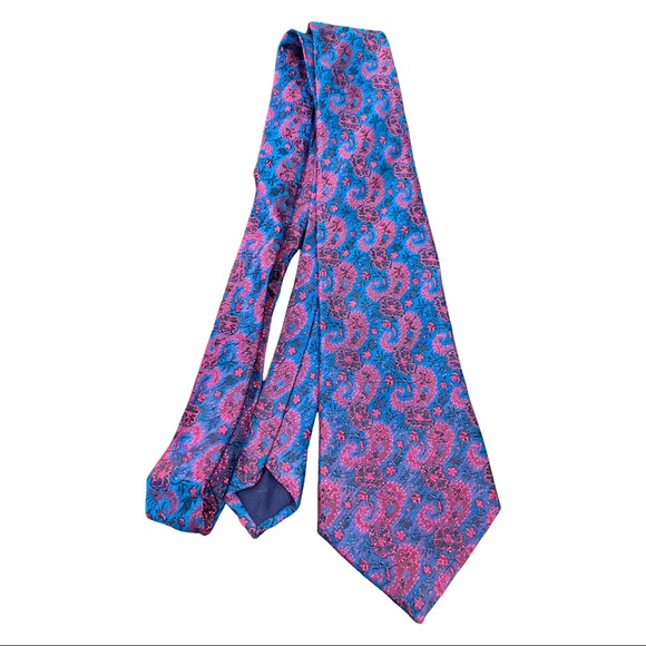 🔥4 for $20🔥Hand stitched silk brocade tie Mix and match!!! - Picture 2 of 4